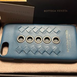 BOTTEGA VENETA Grommet Leather iPhone 7 Case with Box & Dustbag (NWT)
